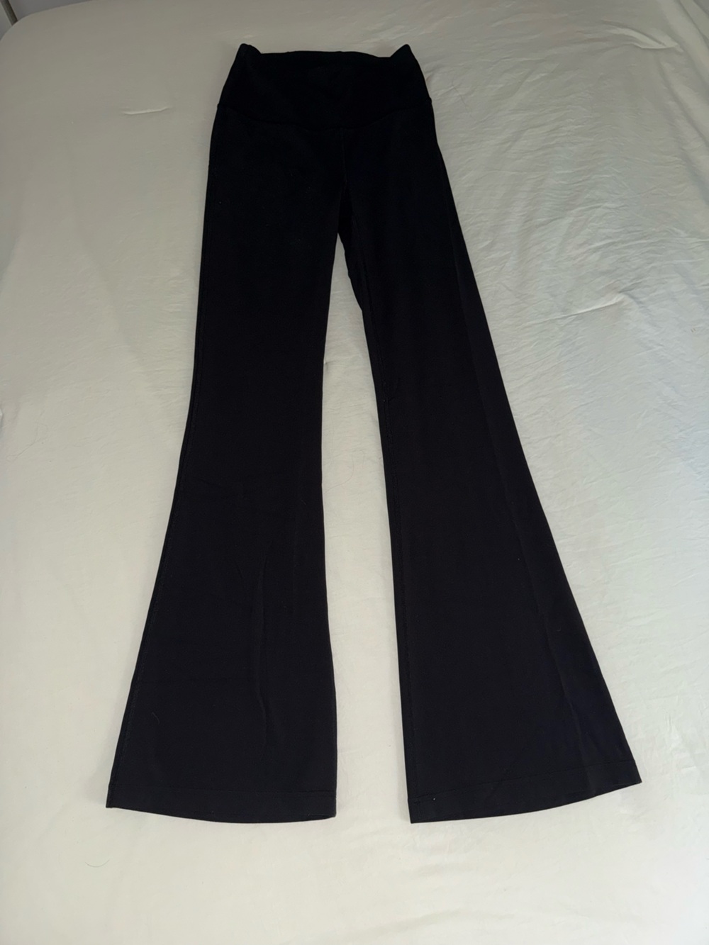 Lululemon Groove Nulu High-Rise Flared Pant Regular. Size 6
